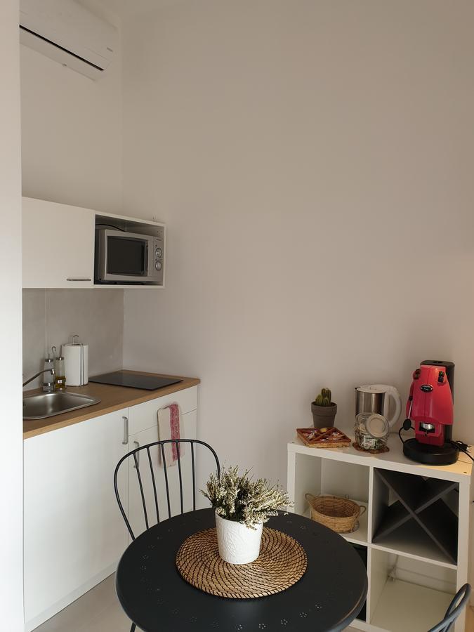 Bed and Breakfast Oasi Al Centro Con Parcheggio Salerno Zewnętrze zdjęcie