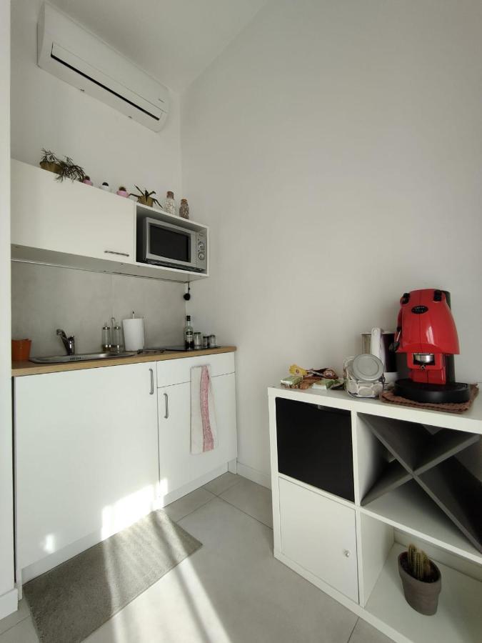 Bed and Breakfast Oasi Al Centro Con Parcheggio Salerno Zewnętrze zdjęcie