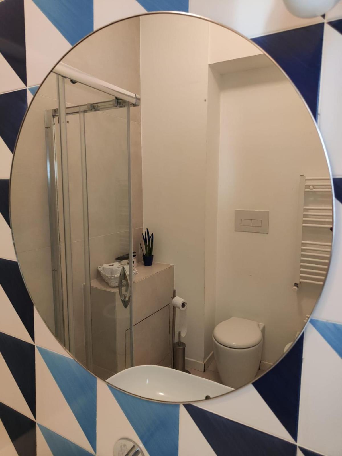 Bed and Breakfast Oasi Al Centro Con Parcheggio Salerno Zewnętrze zdjęcie